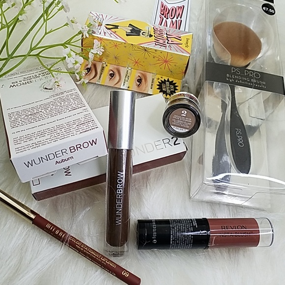 Makeup bundle - Picture 2 of 2